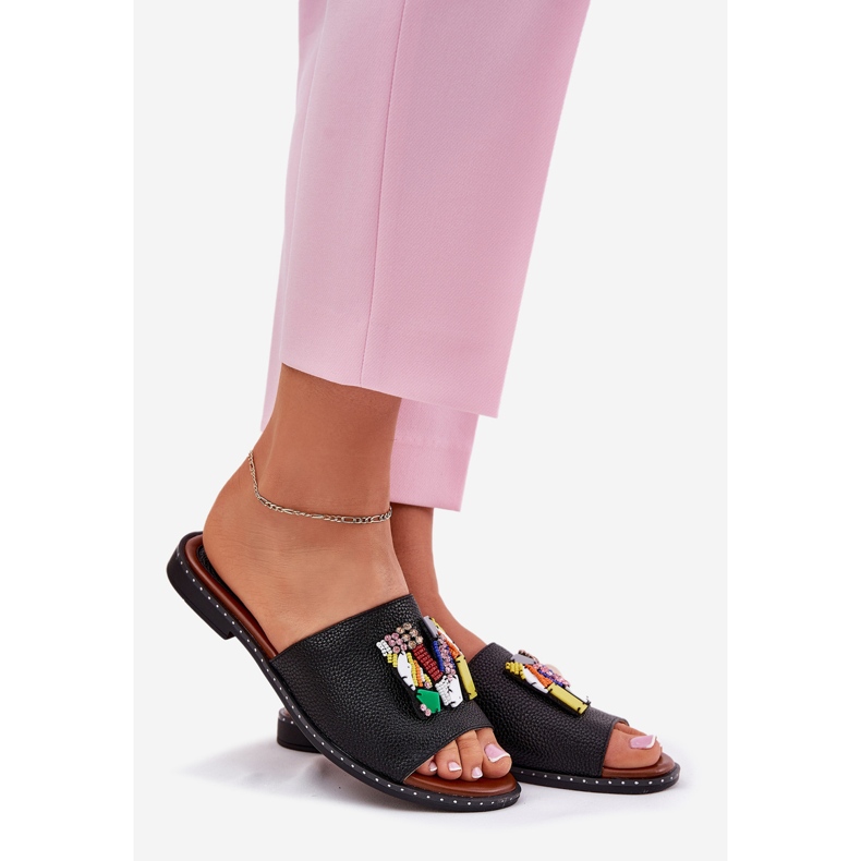 Jezzi Flip-flops med platt klack för kvinnor med dekoration, svart 1