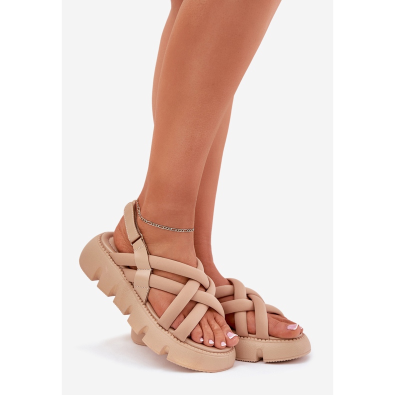 Inna Kvinnors sandaler på plattformen med beige ränder 1