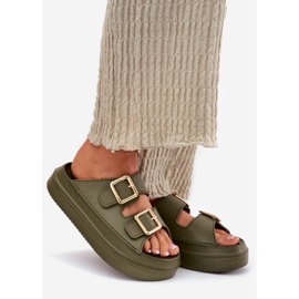 Inna Kvinnors flip flops på plattformen med gyllene spännen gröna 1