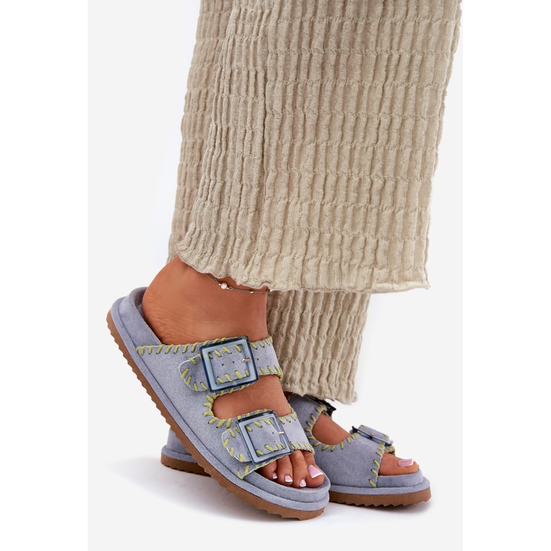 Inna Kvinnors flip flops med spännen och dekorativ blå hem 1