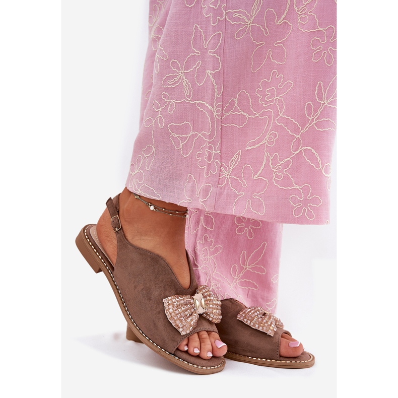 S.Barski Kvinnors sandaler med plattklackade bågar. Barski KV51-014 Dark Beige 1