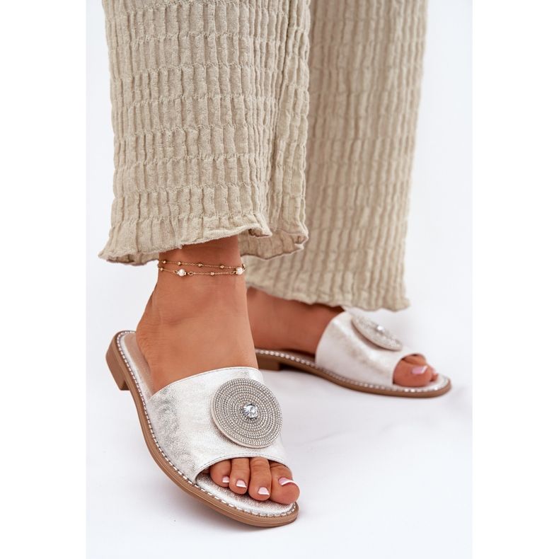 S.Barski Flat-klackade kvinnors flip flops med en prydnad S. Barski KV51-013 Silver silver- 2