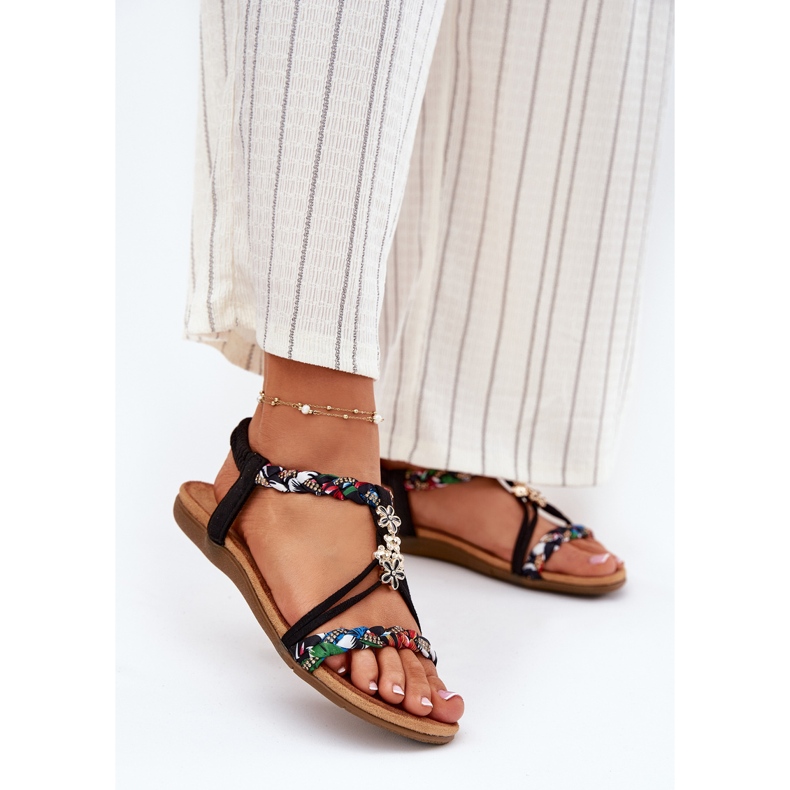 EVento Kvinnors sandaler med stift och flätade ränder svarta 2