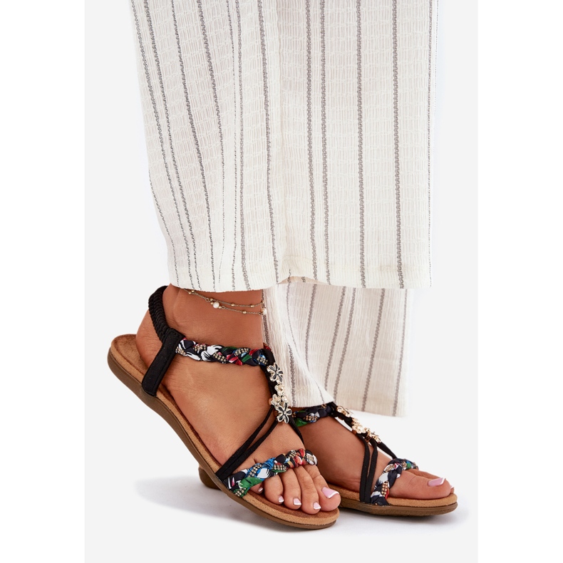 EVento Kvinnors sandaler med stift och flätade ränder svarta 1