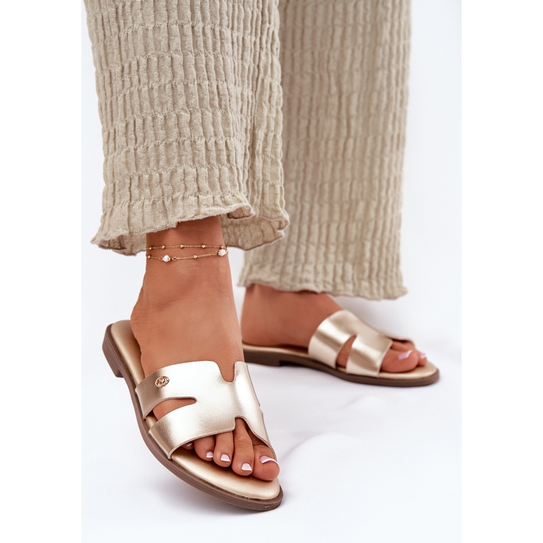 EVento Kvinnors platta klaffar med ekoläder gyllene läder 2