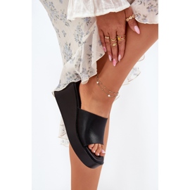 Inna Kvinnors flip flops på en kil ekosläder svart 3