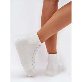 Kvinnors sneakers på plattformen Big Star RR274743 White vit 3