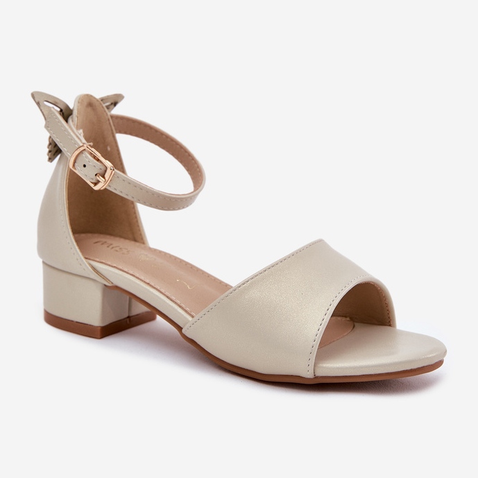 EVento Glansiga gyllene guldsandaler 2