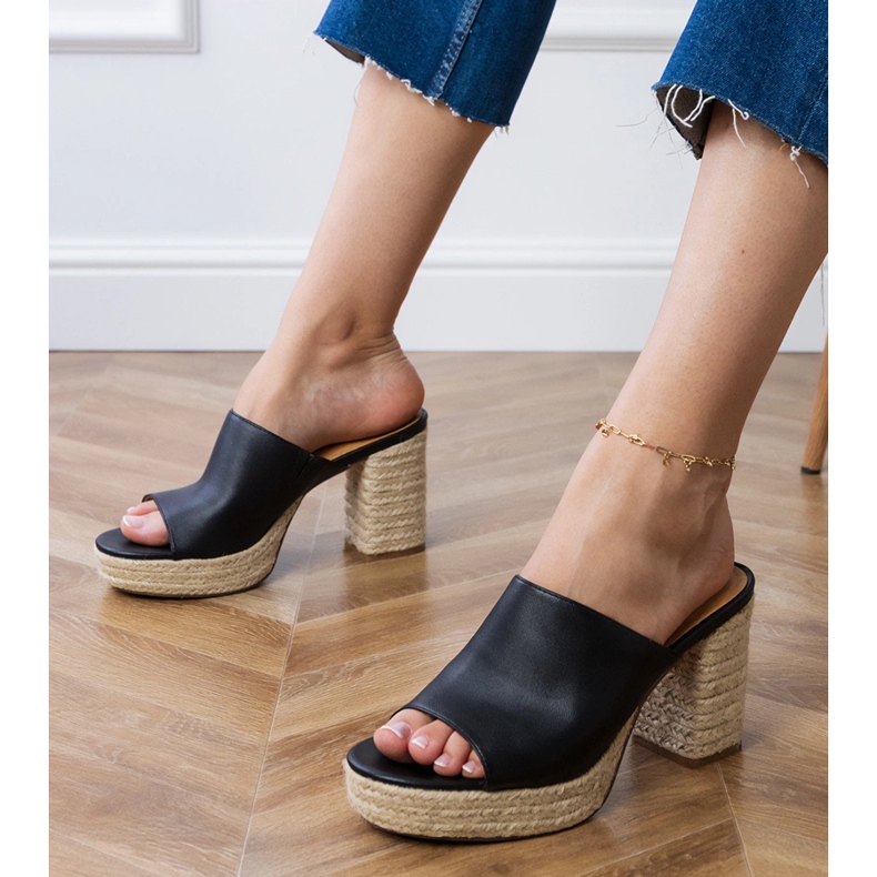Black Espadrilles på posten svart 1