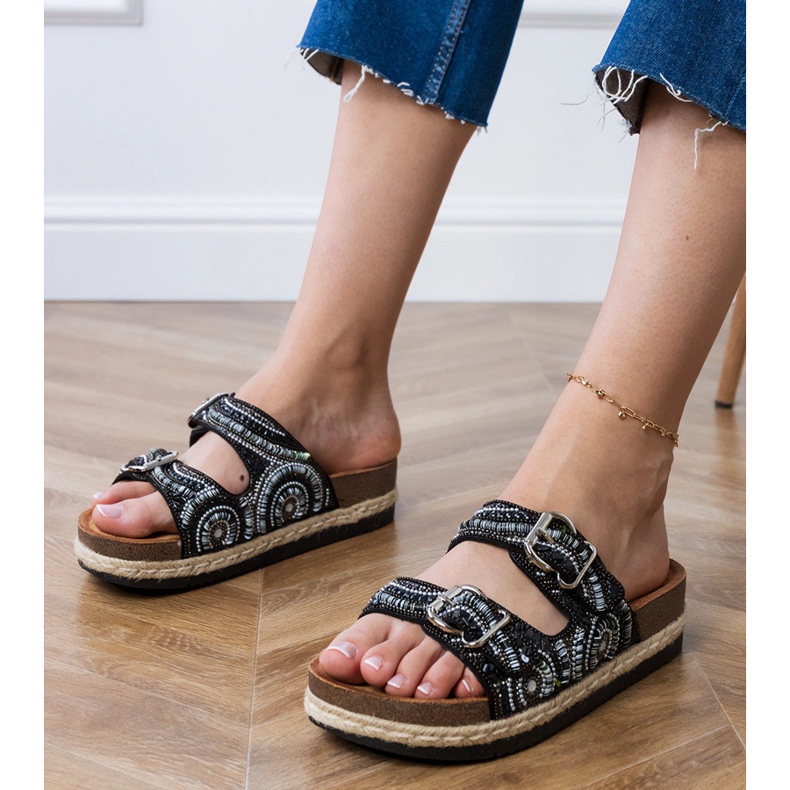 Svart etniska flip flops med klämmor på ränder 1
