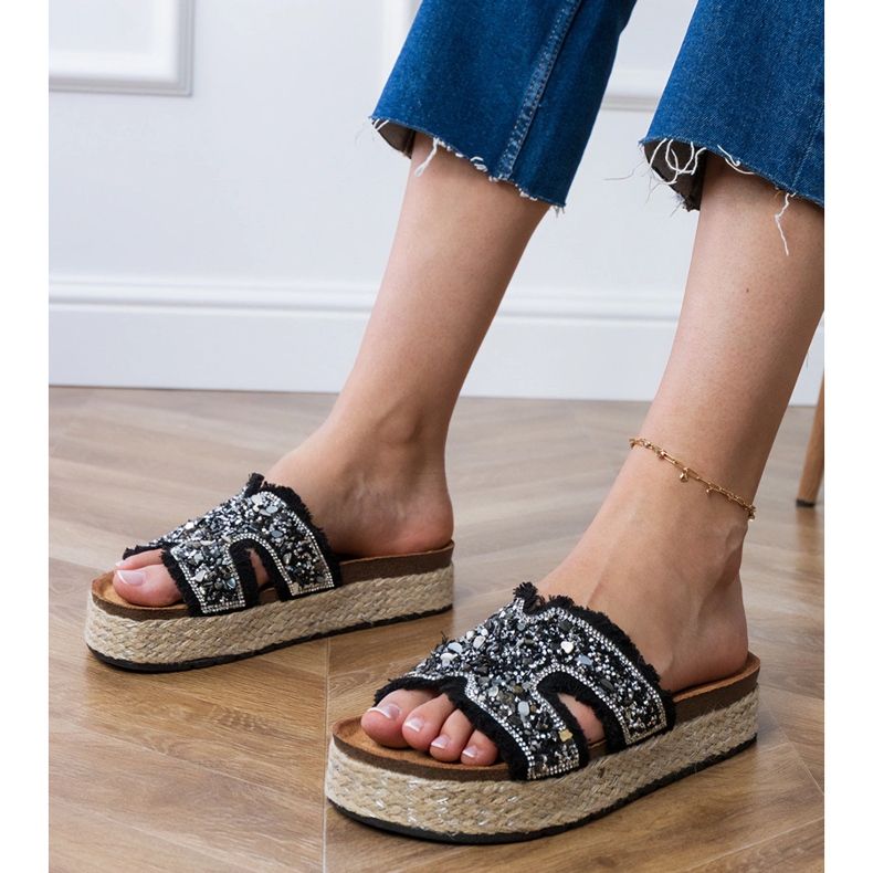 Svart espadrilles med zirkoner och stenar 1