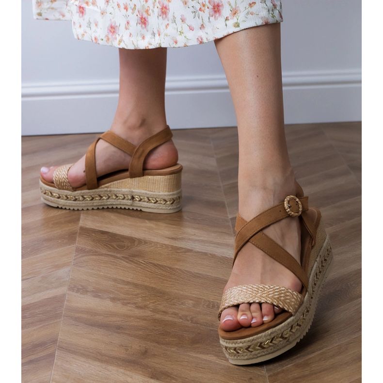 Brun espadrilles sandaler för kil 2