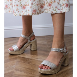 Silver Espadrilles sandaler på posten 1