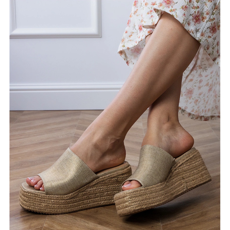 Classic Espadrilles Gold Flip Flops på plattformen gyllene 2