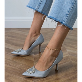 Silversatinpumpar med zirkoner 1