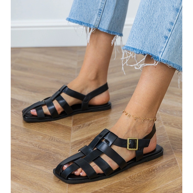 Svarta sandaler gladiator byggda 1