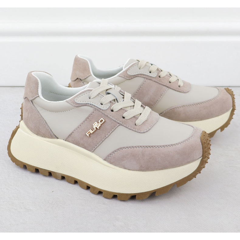 Lädersportskor på en tjock plattform Beige Filippo DP6785 2