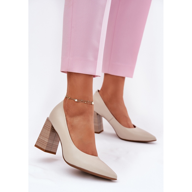 EVento Läderpumpar på stolpen beige 2