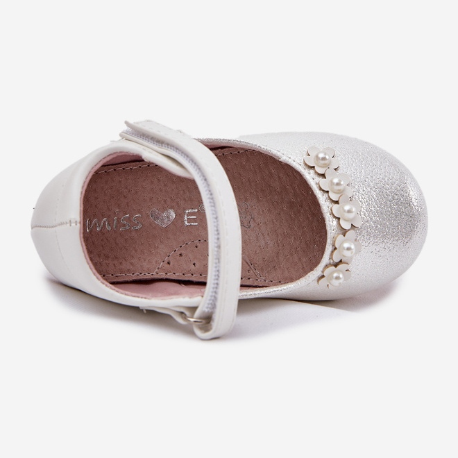 EVento Kardborrballerinor med vita blommor 1