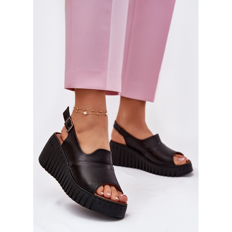 ARTIKER Kvinnors sandaler av naturläder på Wedge Artker 54C0791 svart 2