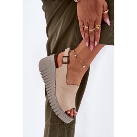 ARTIKER Kvinnors sandaler gjorda av naturläder på Wedge Artker 56C0957 Beige 5