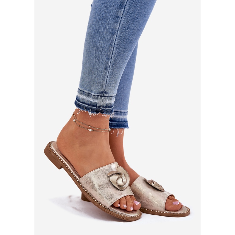 S.Barski Flat-klackade kvinnors flip flops med en dekorativ KV51-007 Zloty-detalj gyllene 1