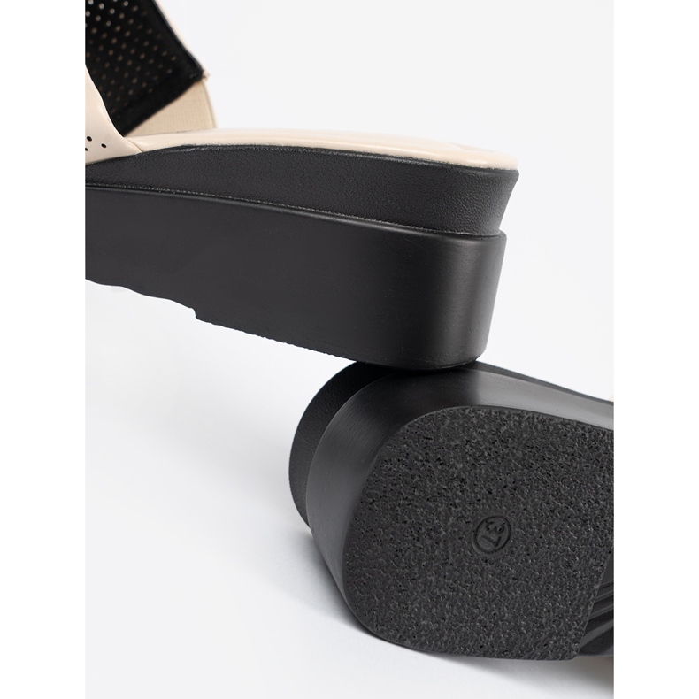 Seastar Kvinnors beige tofflor på plattformen 1