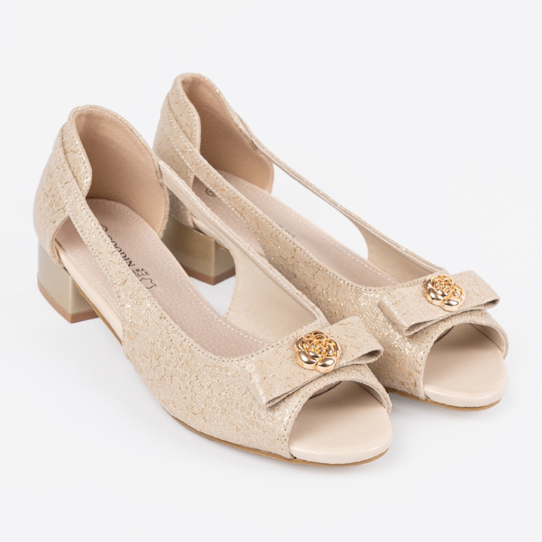 Goodin Gyllene skor med bara fingrar 2