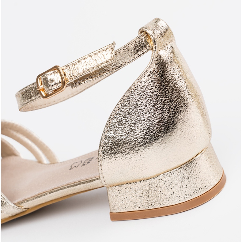 Goodin Eleganta gyllene -hanterade sandaler 1