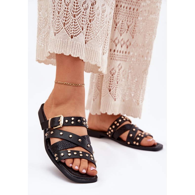 Dekorerade kvinnors platthöjda kvinnors flip flops med ränder och svart klämma 2