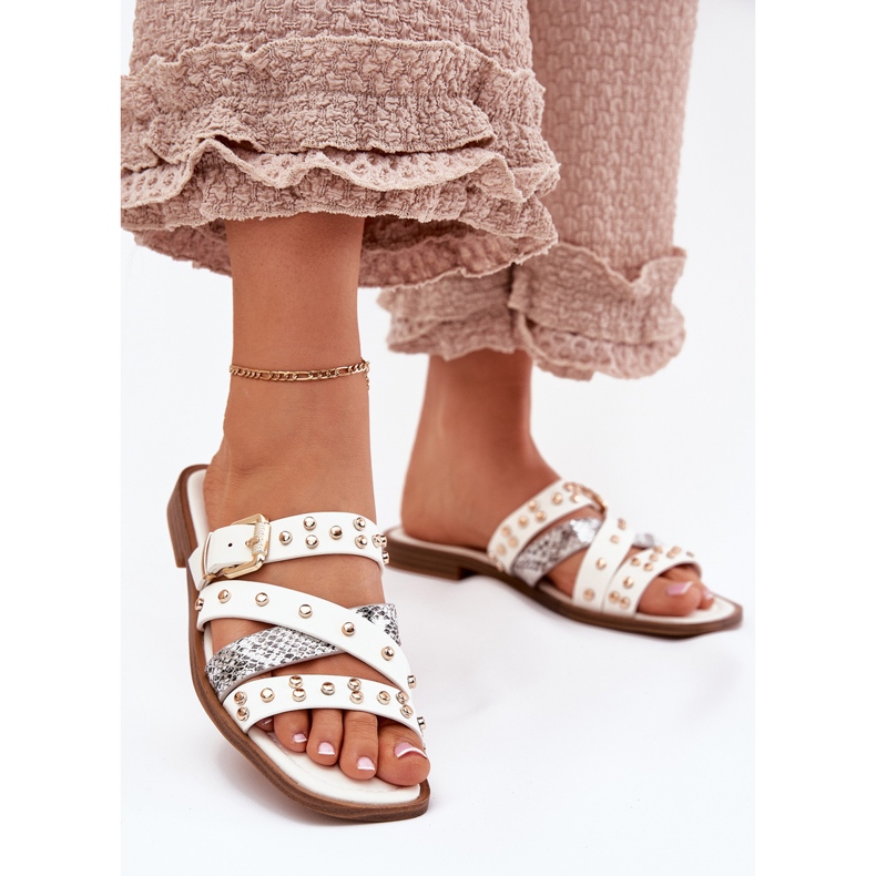 Dekorerade kvinnors platthelade kvinnors flip flops med ränder och vit klämma 2