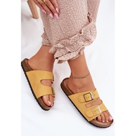 Kvinnors flip flops på korkplattformen, gula klämmor 7