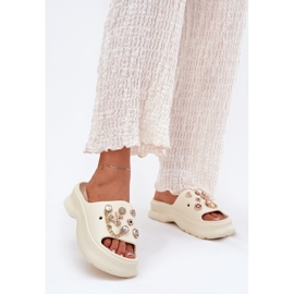 Kvinnors skum flip flops med gyllene stift ljus tiggare beige 2