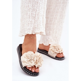 Kvinnors flip flops med materiella blommor beige 2