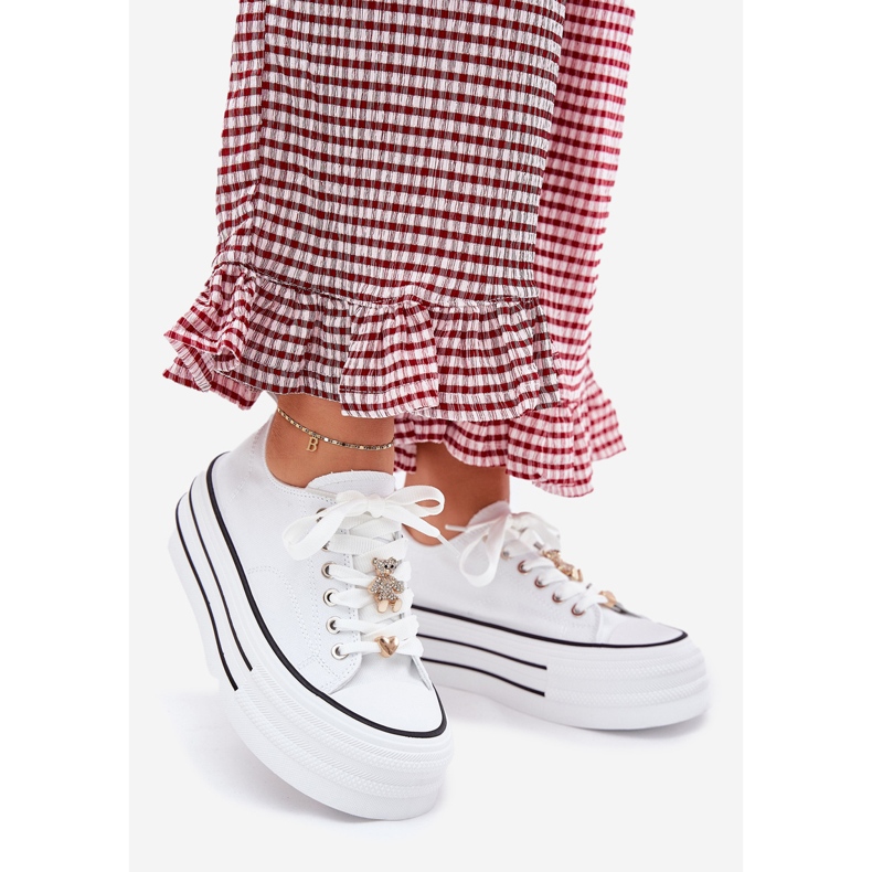 Kvinnors sneakers på plattformen med Golden Pins White vit 1