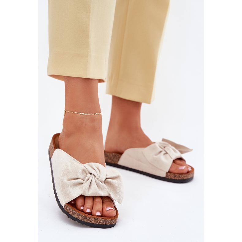Kvinnors flip flops på korksulan med beige båge 2