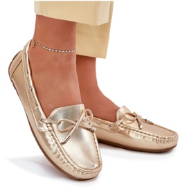 Kvinnors eko läder gyllene loafers med en båge 9
