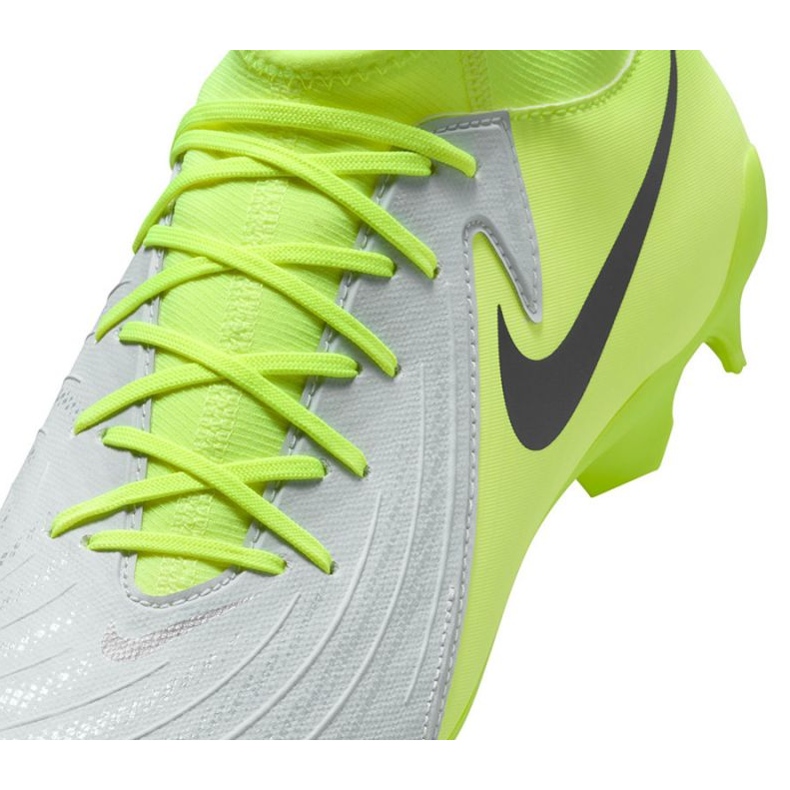 Nike Phantom Luna II Academy FG/ MG FD6725-003 fotbollsskor grön 1