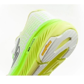 Runningskor Skechers Max CUDIONING PREMIER 220835/WLM vit 11