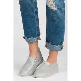 Gråa Slipons Med En Stjärna 1