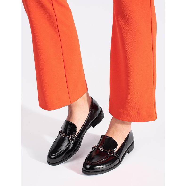 Goodin Svart lackerade kvinnors loafers med en prydnad 2