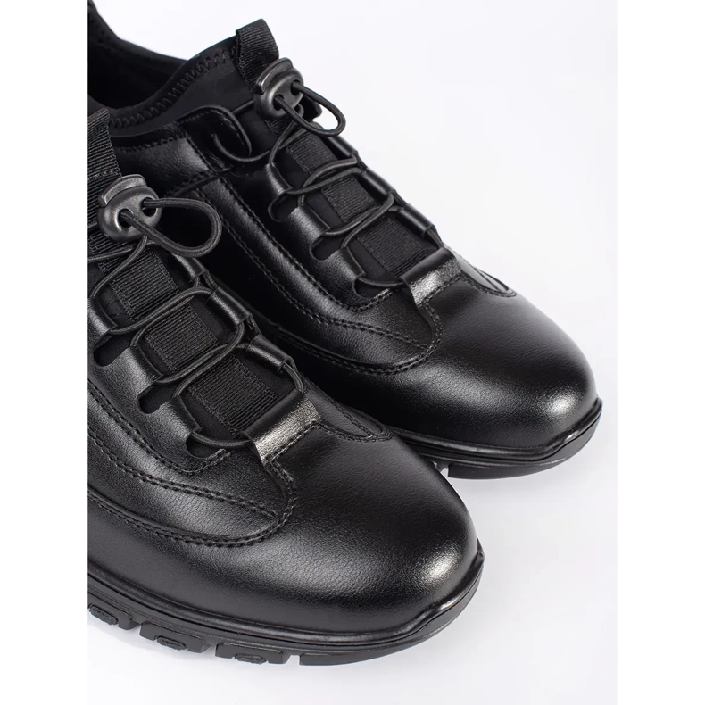 Svarta sportskor låga sneakers 1