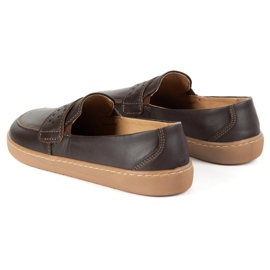 Olivier Kvinnors barfota inga loafers med en bred polsk mörk brun 8