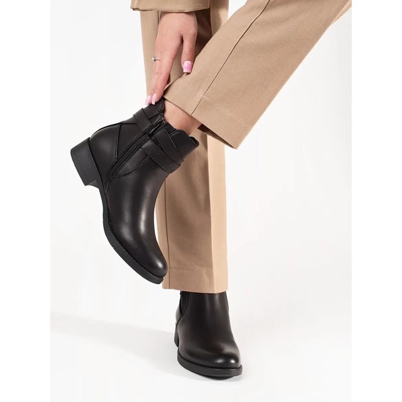 Svarta damstövlar 1