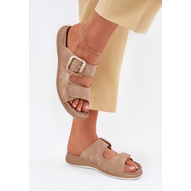Kvinnors flip flops med ett spänne och kardborrband inblu mk000013 beige 3
