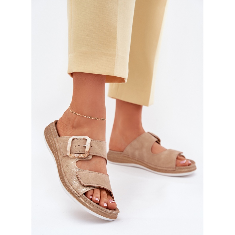 Kvinnors flip flops med ett spänne och kardborrband inblu mk000013 beige 2