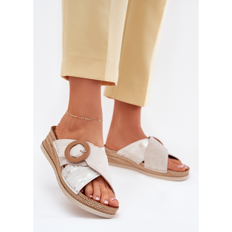 Kvinnokilar med en dekorativ inBlu RV000012 klämklämmor beige 2