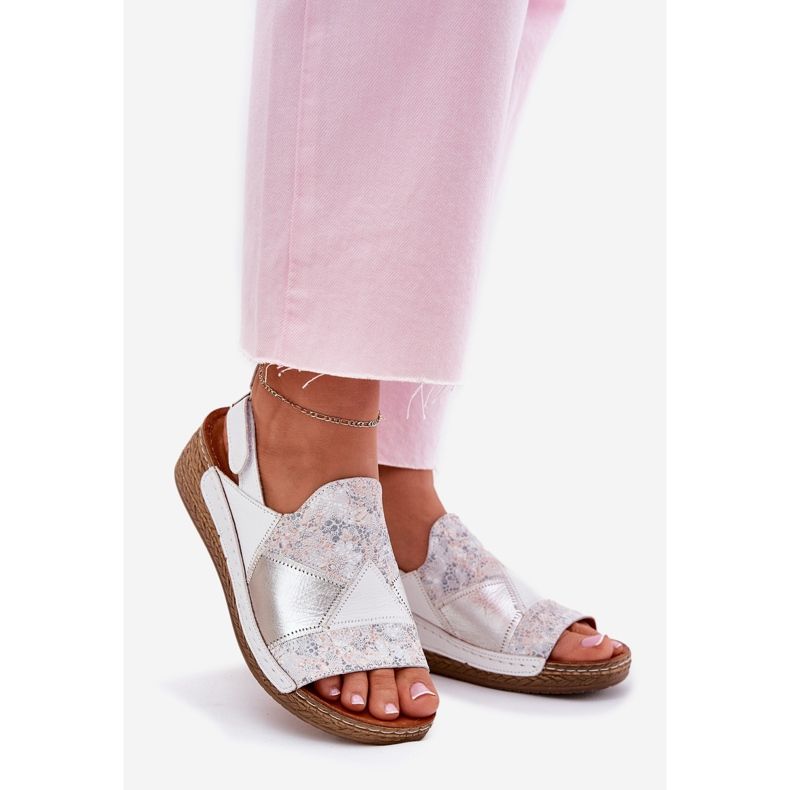 Sandaler för kvinnor läder med kil med maciejka braid l7067-11 vit 1