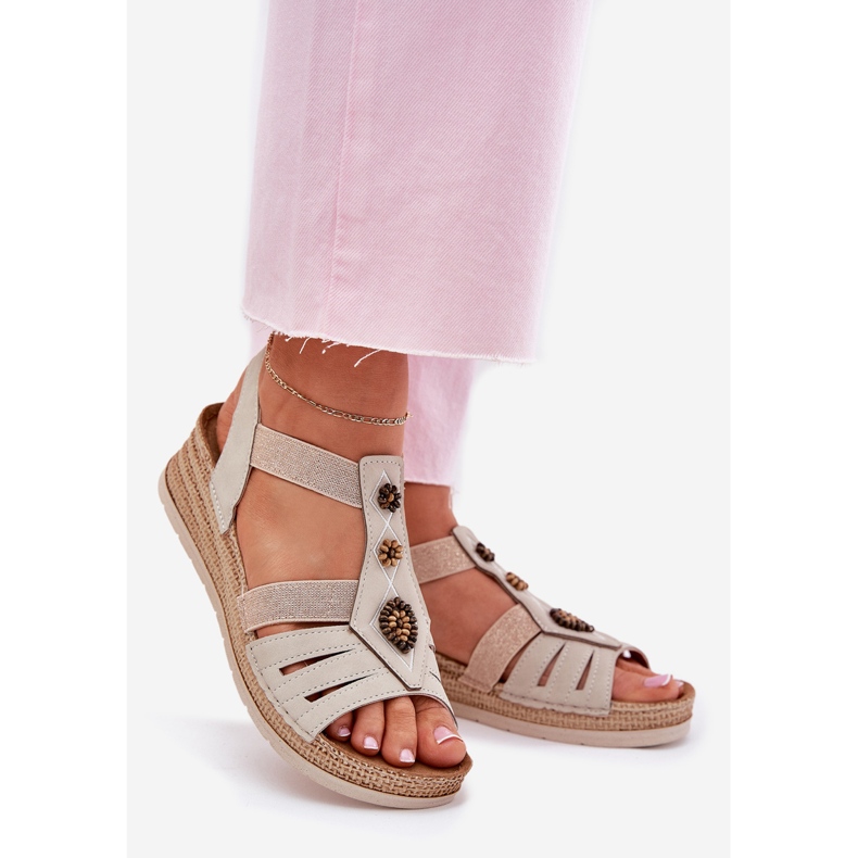 Sandaler för kvinnor med inBlu RV000015 -dekorationer beige 1