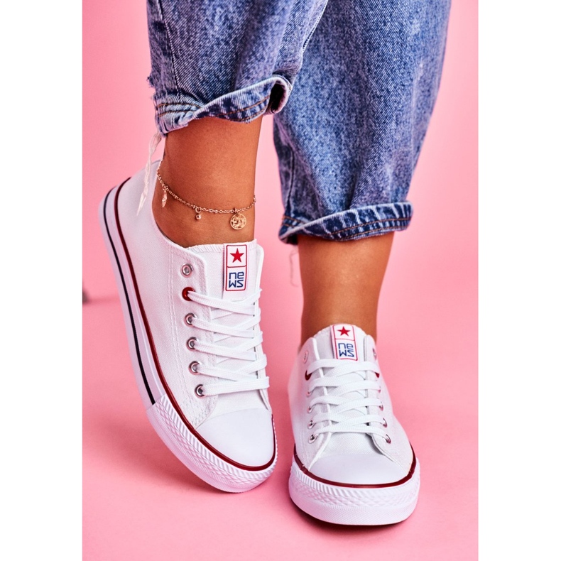 News Sneakers i tyg för kvinnor, vita 3